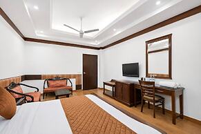 Hotel Clark Heights