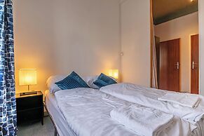 Vienna Spacious 2BR Apt Long Stay