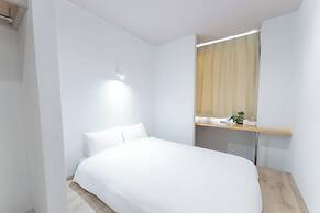 Atic Guesthouse
