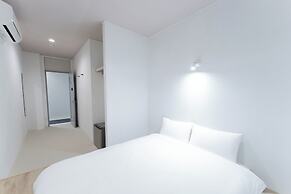 Atic Guesthouse