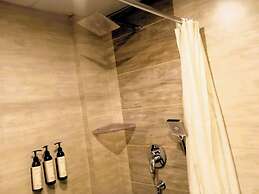 Hotel President Chintpurni
