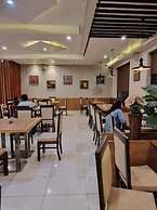 Hotel President Chintpurni