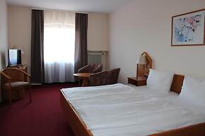 ALEMBRA - Hotel zur Moselbrücke