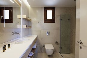 Vardina Villa