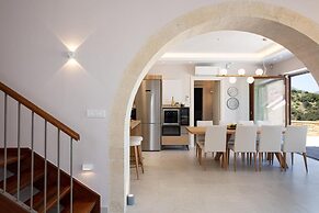 Vardina Villa