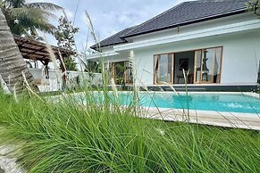 Padi-Padi Pool Villas