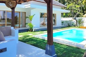 Padi-Padi Pool Villas