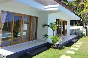 Padi-Padi Pool Villas