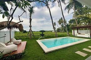Padi-Padi Pool Villas