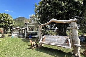 Honey Queen Resort