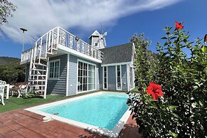 Honey Queen Resort