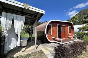 Honey Queen Resort