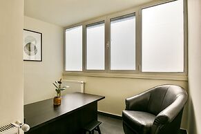New Unirii Apartments by Olala Homes
