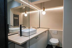 New Unirii Apartments by Olala Homes