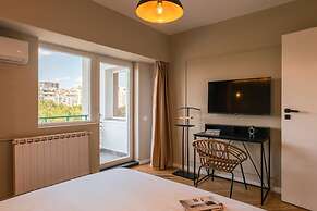 New Unirii Apartments by Olala Homes