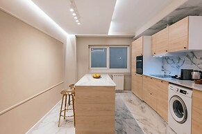 New Unirii Apartments by Olala Homes