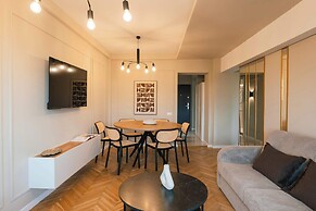 New Unirii Apartments by Olala Homes