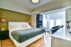 New Unirii Apartments by Olala Homes