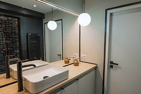 New Unirii Apartments by Olala Homes