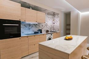 New Unirii Apartments by Olala Homes