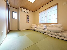 Yadoya Asakusa Kokeshian
