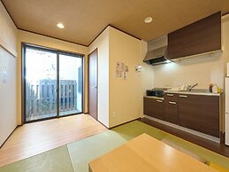 Yadoya Asakusa Kokeshian