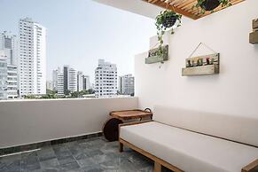 w Elegant Loft w Balcony in Bocagrande