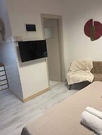 Athens Cozy Nest - Prime Central Location