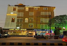 M R SUITES