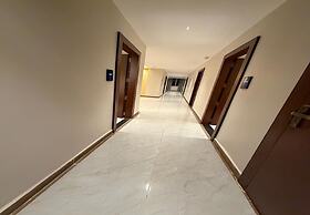 M R SUITES