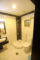 Layale Lamar Hotel