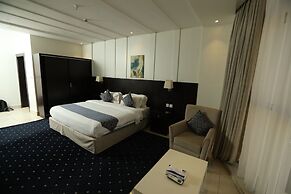 Layale Lamar Hotel