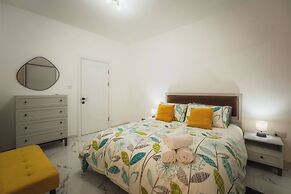 Bright Apartment With Sea Valley Views BBQ