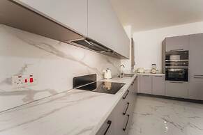 Bright Apartment With Sea Valley Views BBQ