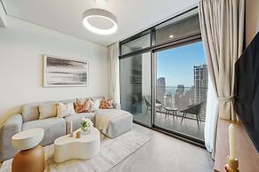 Serene Canal View 1BR Peninsula One