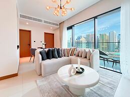 Marina Vida Luxury 1BR Balcony & Prime Location