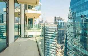 Elegant High Floor 2BR Urban Oasis