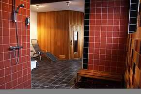 It Swin Tiny House Cabin