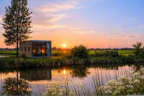 Geau Tiny House Cabin