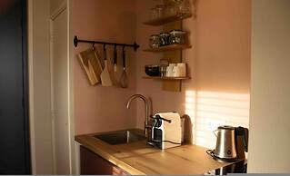 Ryd Tiny House Cabin