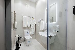 City Deluxe Apartments
