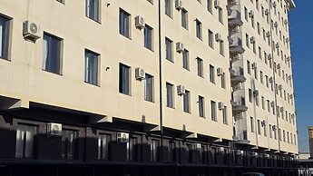 City Deluxe Apartments