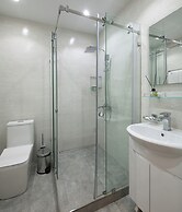 City Deluxe Apartments