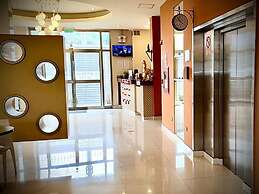 Hotel Reyna