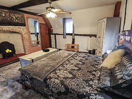 Driftway Stables Retreat