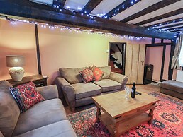 Driftway Stables Retreat