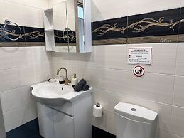 Airport Suites Michelle
