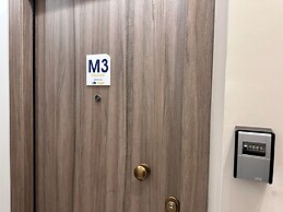 Airport Suites Michelle