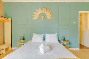 Goa Square Guesthouse by Lisbon with Sintra