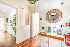 Goa Square Guesthouse by Lisbon with Sintra